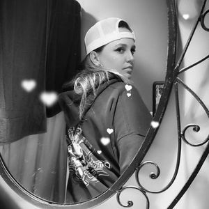 Meet your Posher, Mellisa